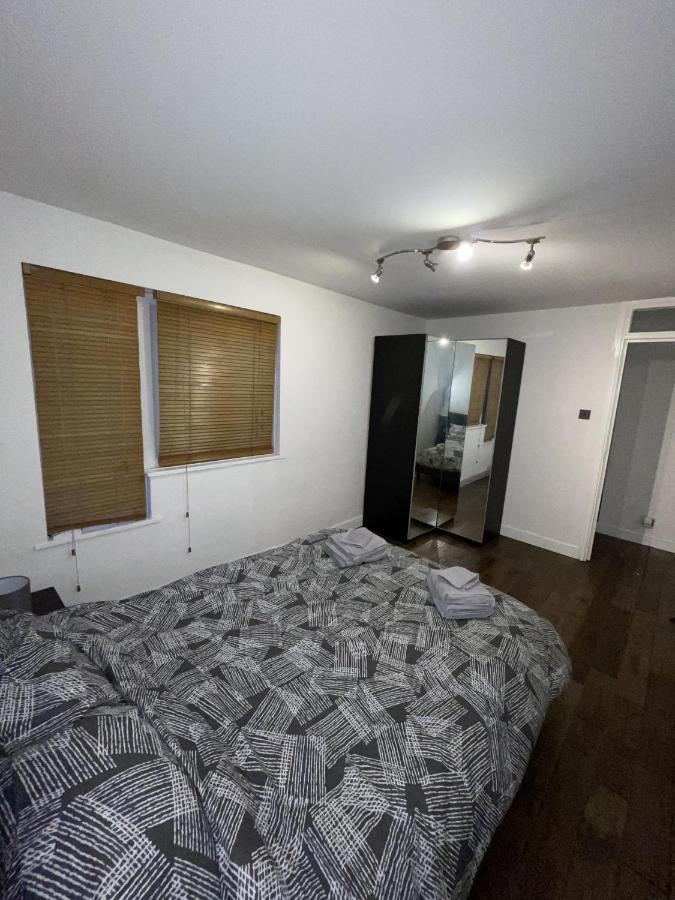 Apartament Beautiful Right Off Of Broadway Market